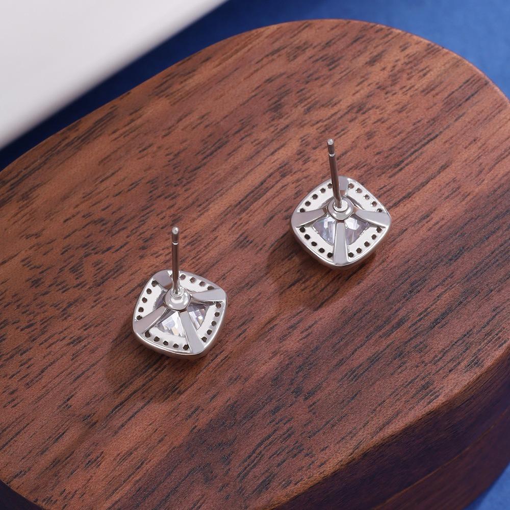 New Korean Classic Multiple Color Options Shining Dopamine-colored Zircon Square Stainless Steel Stud Earrings for Women Jewelry