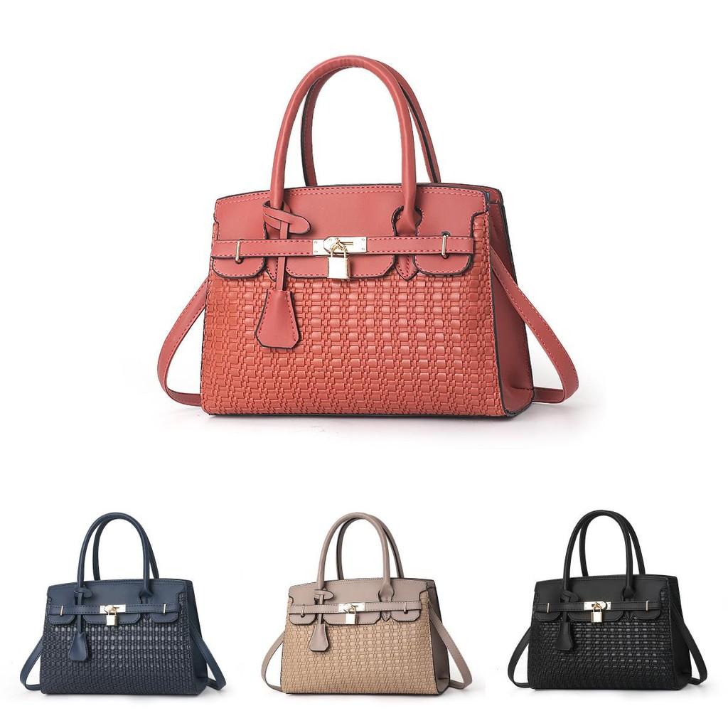 Pu Tote Bag For Women With Printed Design And Lock Closure For Daily Use