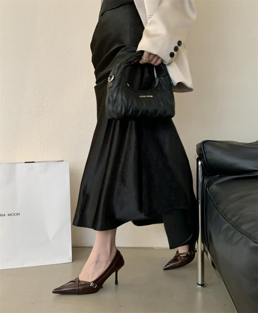 

2025 new pointed head shallow mouth single shoes thin heel high heel empty button fashionable versatile commuter women s shoes 39 коричневый