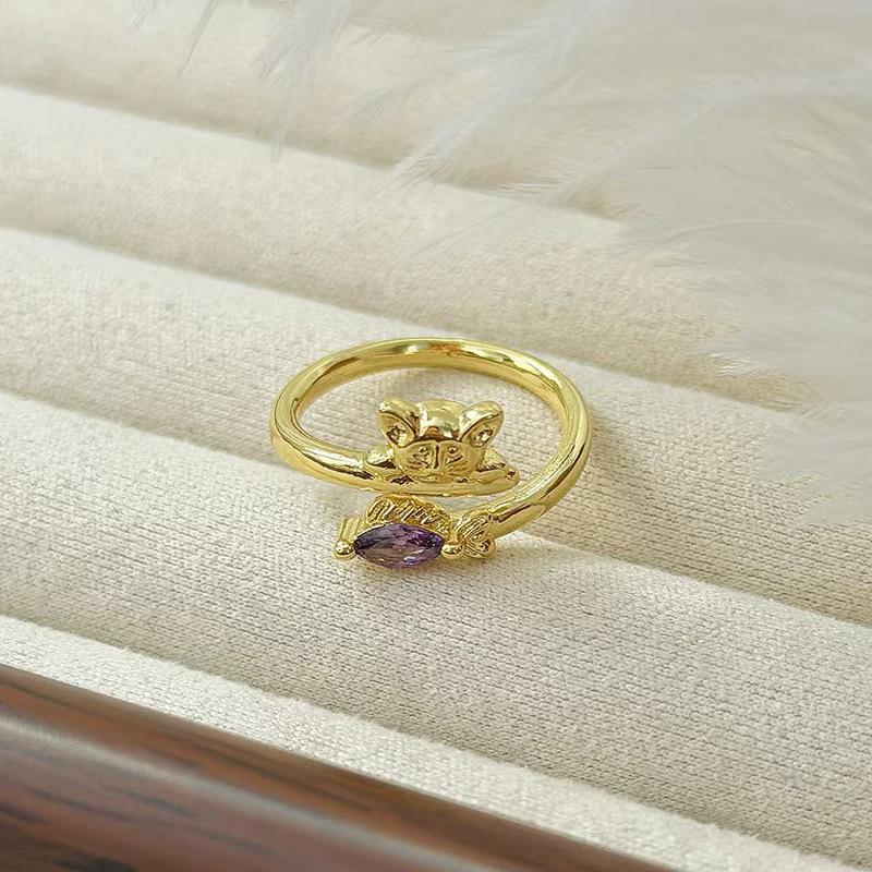 Medieval Vintage Colored Treasure Wings Flash Diamond Zir*****Pen Ring Niche High-End Light Luxury Ring Woman