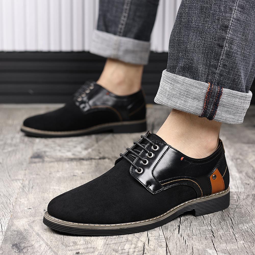 2024 Neue Herren Business Casual Schuhe Luxus Wildleder Schuhe für Herren Italienischer Oxford Schuh Bequeme Weiche Sohle Herren Kleiderschuhe