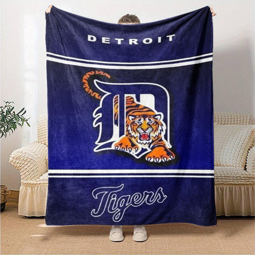 Detroit Tigers Print Flannel Blanket High Quality Warm Comfortable Cover for All Seasons Perfect for Gifts Home Decor