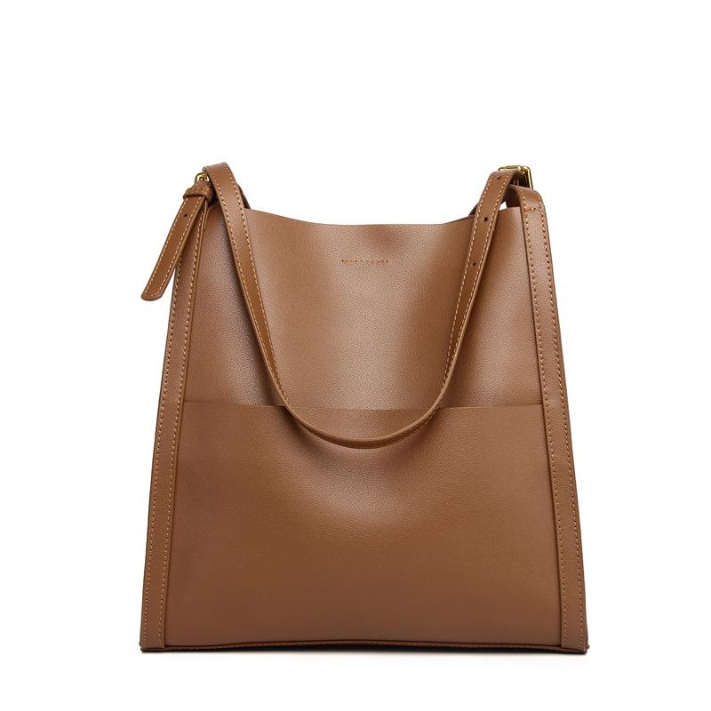 New leather bucket bag women s large-capacity high-end sense retro style cowhide women s bag commuting shoulder bag to work