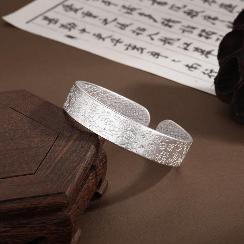 Позолоченный браслет «Лотос Восьми Сокровищ» для женщин – Универсальный ретро-китайский открывающийся дизайн