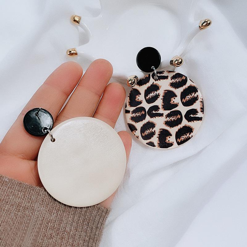 Fashion Leopard Print Stud Earrings, Personalized Geometric Round Acrylic Leopard Print Earrings