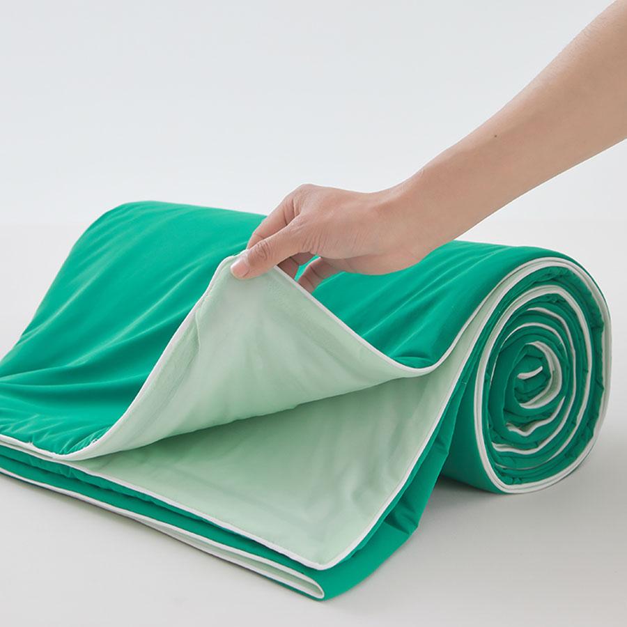 High Quality Cooling Blanket Summer Thin Quilt For Adults And Children Air Conditioned Quilt Cool Feeling Simple Fashion