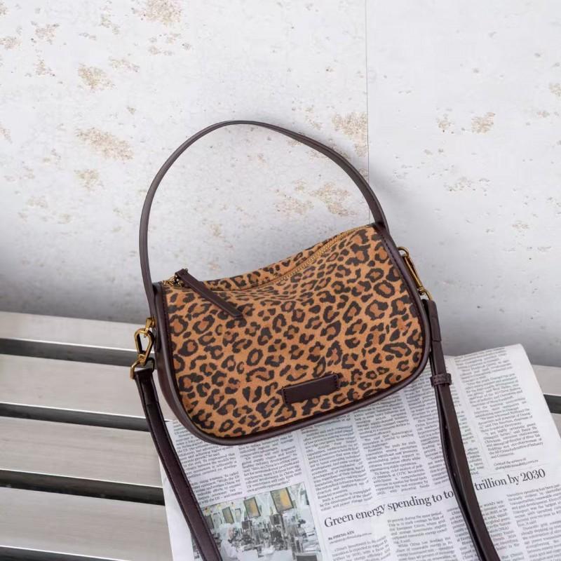 

2025 New Matte Cowhide Genuine Leather Square Bag Women s Cross-border Hot 22x10x15 CM леопардовый