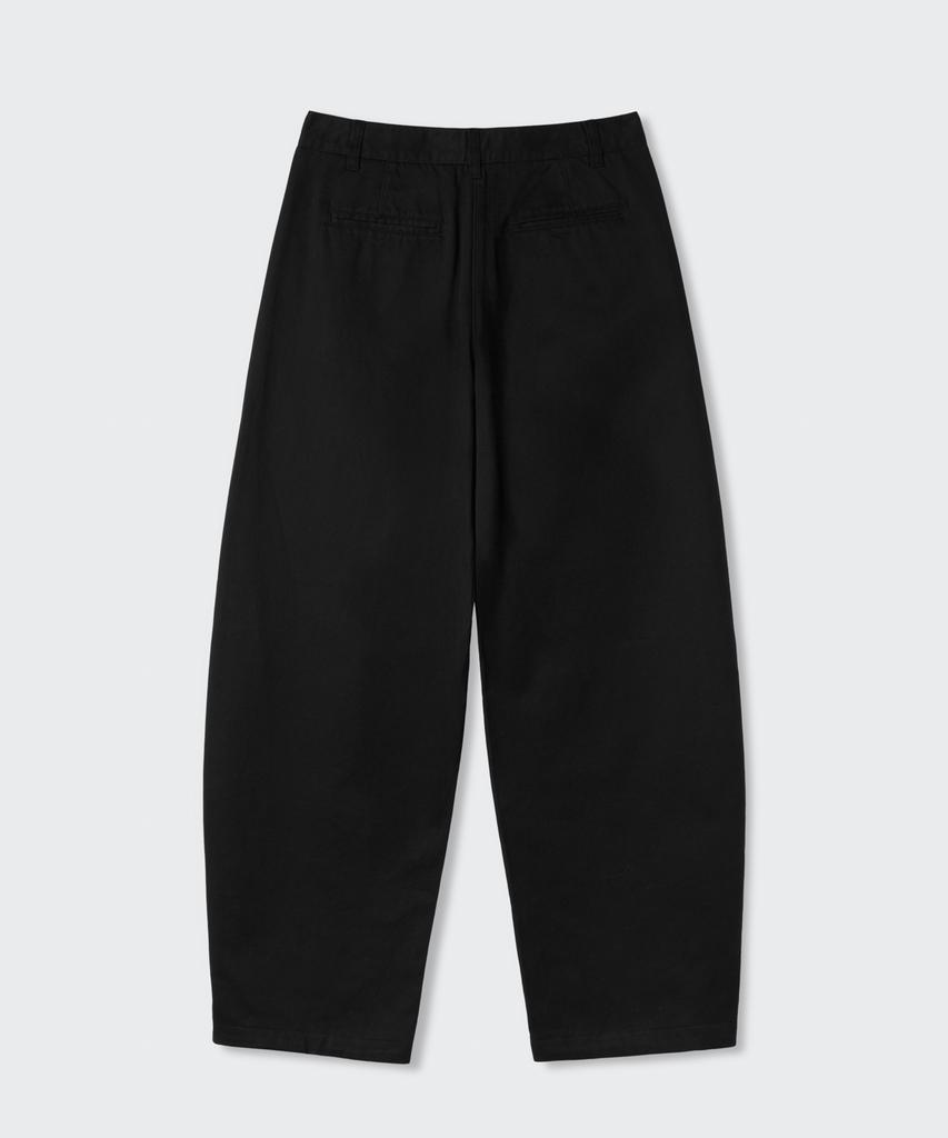 MUSINSA STANDARD WOMAN Curved Chino Pants [Black]