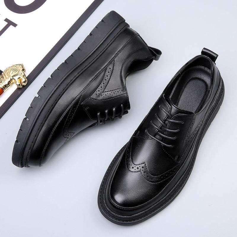 Herrenschuhe Frühling neu Leder Brock geschnitzt Kleid trendy Herren Plateau Business Casual Lederschuhe Herren