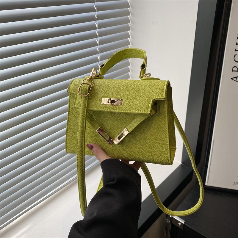 2025 Summer New Niche Fashion One Shoulder Oblique Span Handbag High-end Texture Women's Handbag Bag