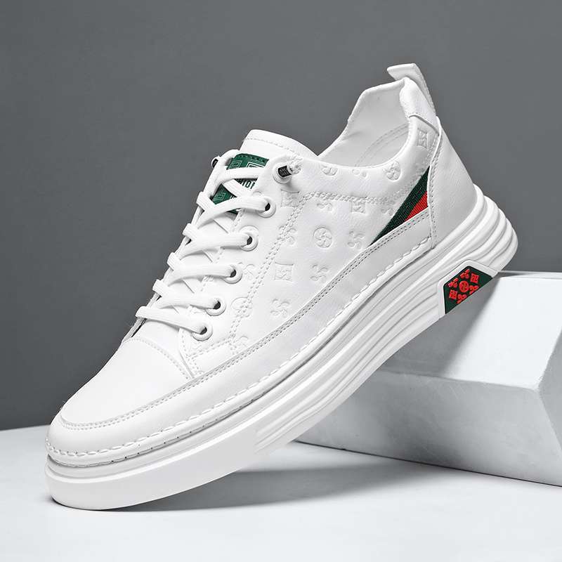 2025 Summer New Board Shoes Leather Work Shoes Korean Version Casual Little White Shoes Men's Versatile and Comfortable Student Board Shoes