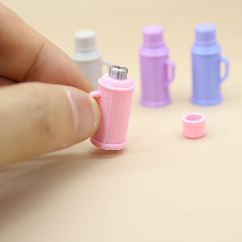 1Pcs Mini Pastel Thermos Models Cute Design Sturdy Plastic For Dollhouse Sand Table Decor Pography Props