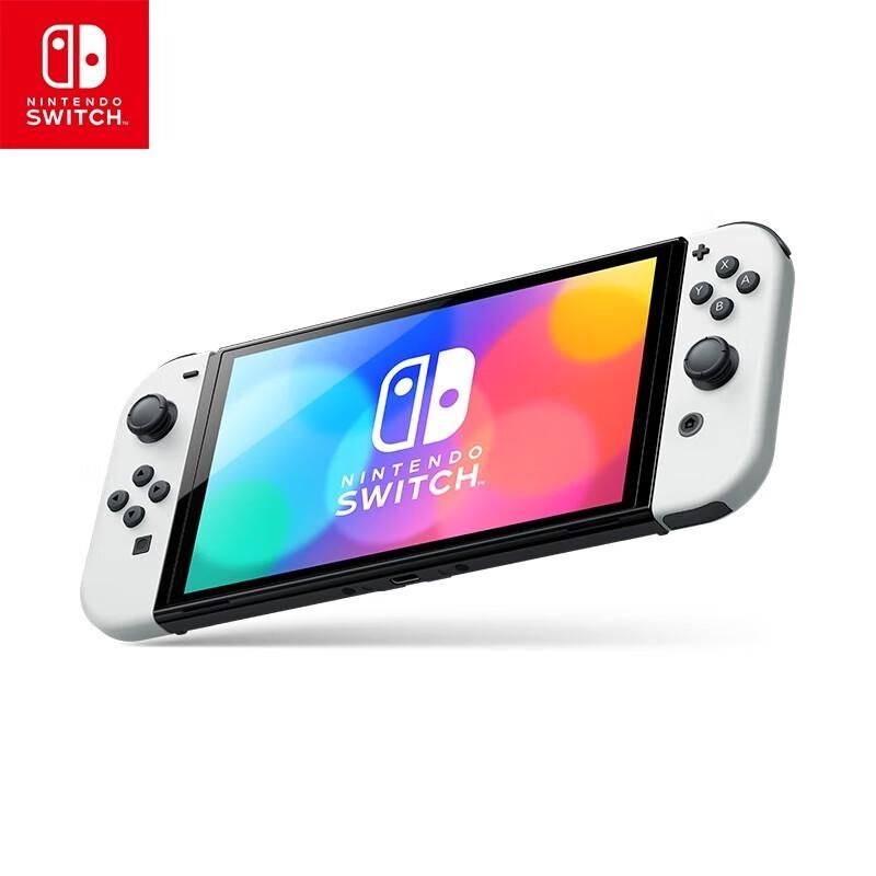 Nintendo Switch OLED Console with White Joy-Con & Mario Kart 8 Deluxe Bundle (CN version)