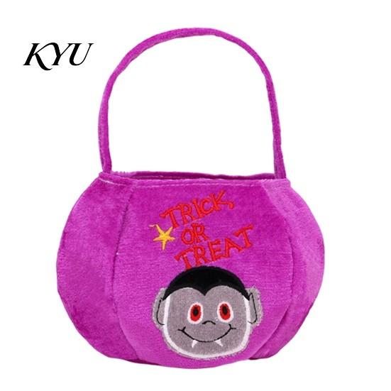 Reusable Trick or Treat Bag Halloween Pumpkin Candy Bag, Cartoon Velvet Plush Tote for Cute Holiday Gift Bags Kids, Handbag, Party Favor Decor