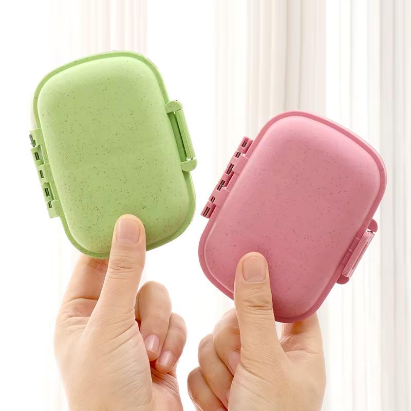 

Portable 8 format box, medicine box, jewelry box, sealed dust-proof and moisture-proof household, double-layer with lid carry-on бежевый