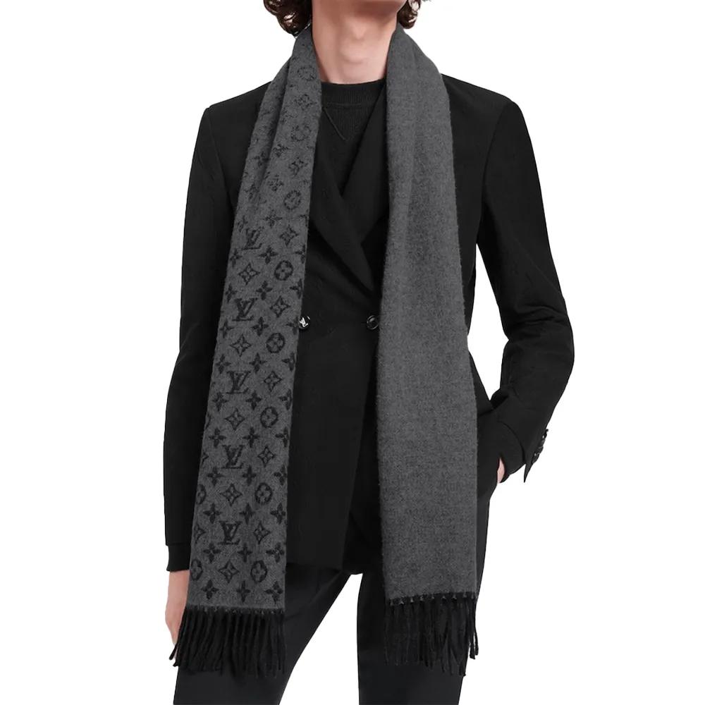 LOUIS VUITTON Monogram Gradient Scarf (Unisex) Knit Scarves M75900