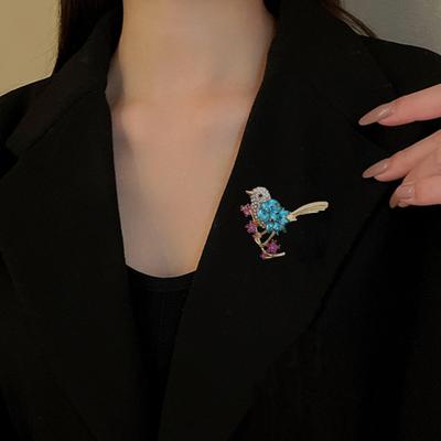 Chinese Style Brooch Pin Sparkling Rhinestones Magpies Bird Shape Lapel Pin Suit Coat