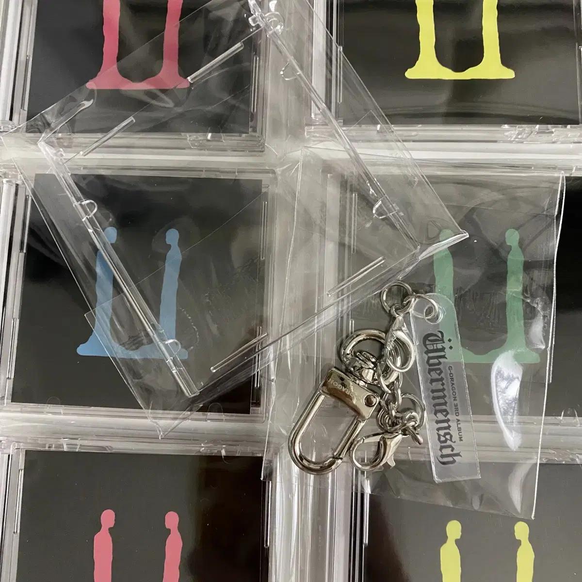 

Gd G-dragon Weavermancy Miniature Album Keyring Case