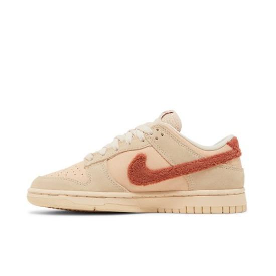 Nike Wmns Dunk Low Terry Swoosh DZ4706-200