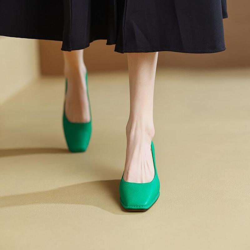 

Женские туфли на толстом каблуке в стиле ретро, ​​весна-лето 2022, новые модные универсальные туфли на высоком каблуке зеленого цвета с квадратным носком, на среднем каблуке