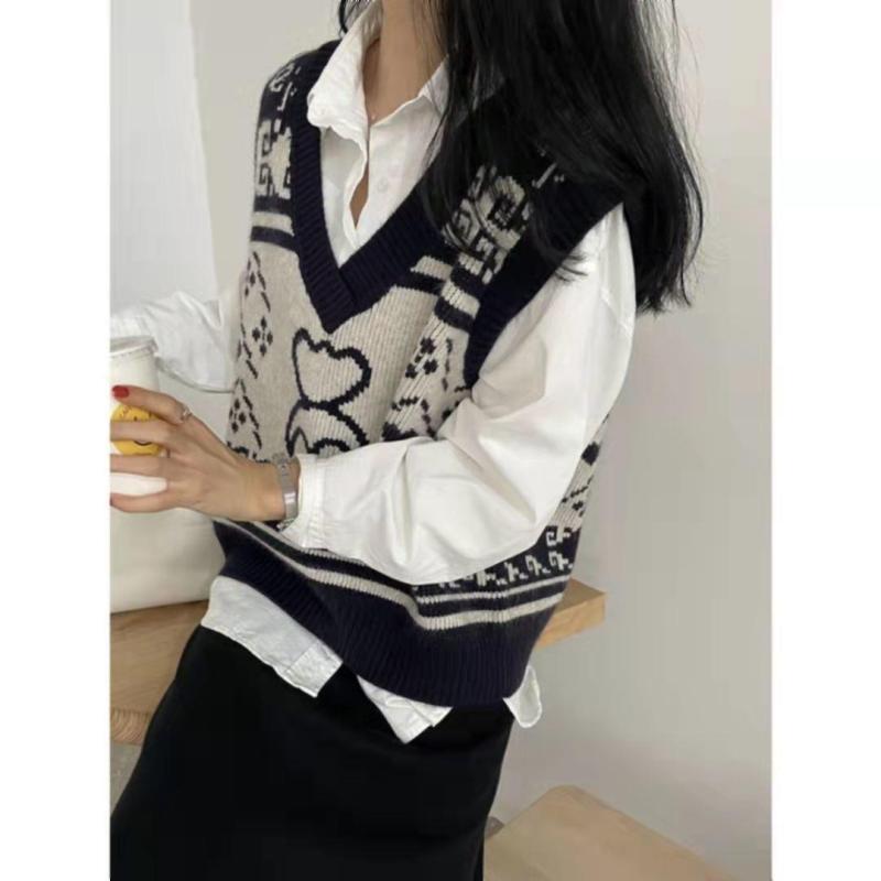 Korean Fashion Sweater Vest Women V Neck Sleeveless Autumn Harajuku Doodle Bear Loose Knitted Pullover