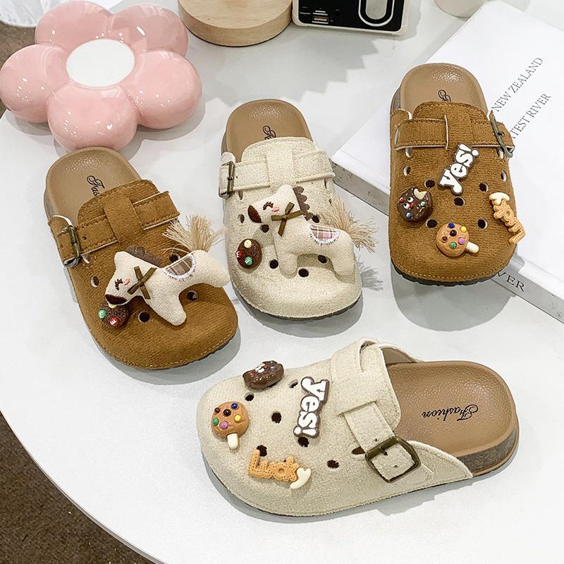 2026 New Cute Cartoon Baby Girls Soft Outdoor Sandals - Closed-toe Slippers with Soft Sole