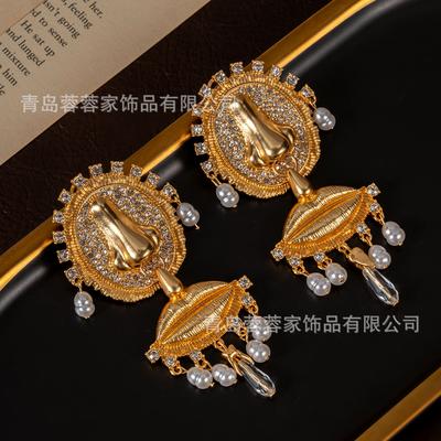 Hot Xia Pa Facial Features Nose Mouth Pearl Zircon Pendant Light Luxury Fashion Exaggerated Antique Earrings