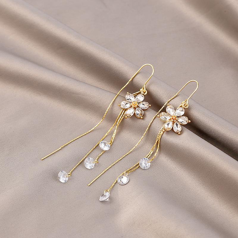 Elegant Purple Rhinestone Drop Earrings for Women Trendy Shiny Crystal Flower Long Tassel Earrings Girls Wedding Jewelry Gift