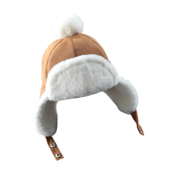 

Теплая зимняя шапочка для мальчиков коричневый