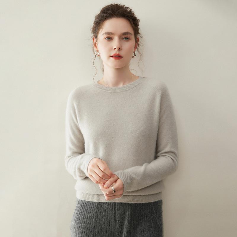 Women's 100% Pure Cashmere Round Neck Seamless Knit Sweater with Raglan Sleeves