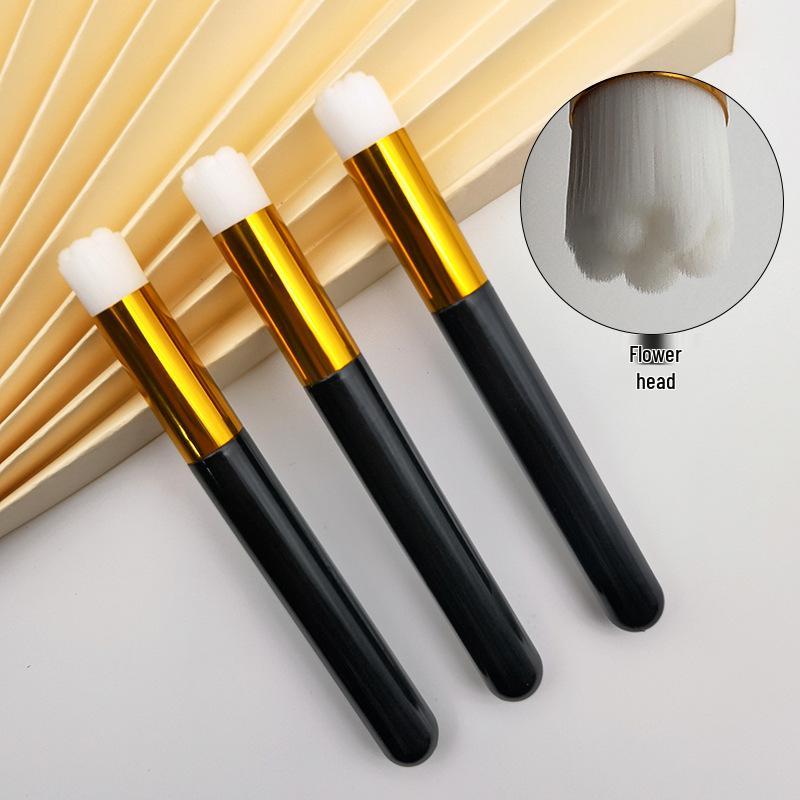 Angled Nose Shadow & Eyelash Cleaning Brush - Blackhead Remover, Makeup & Beauty Tool