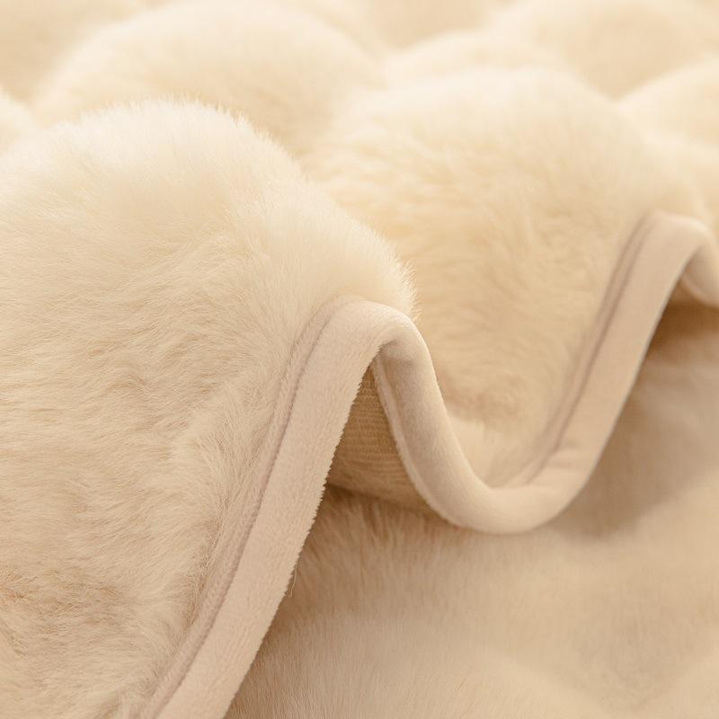 Thick Imitation Rabbit Fur Plush Couch Cover Cover Anti-Slip Plush Couch Towel Sofa Cushion For Lounge Contemporary Home Decoration
