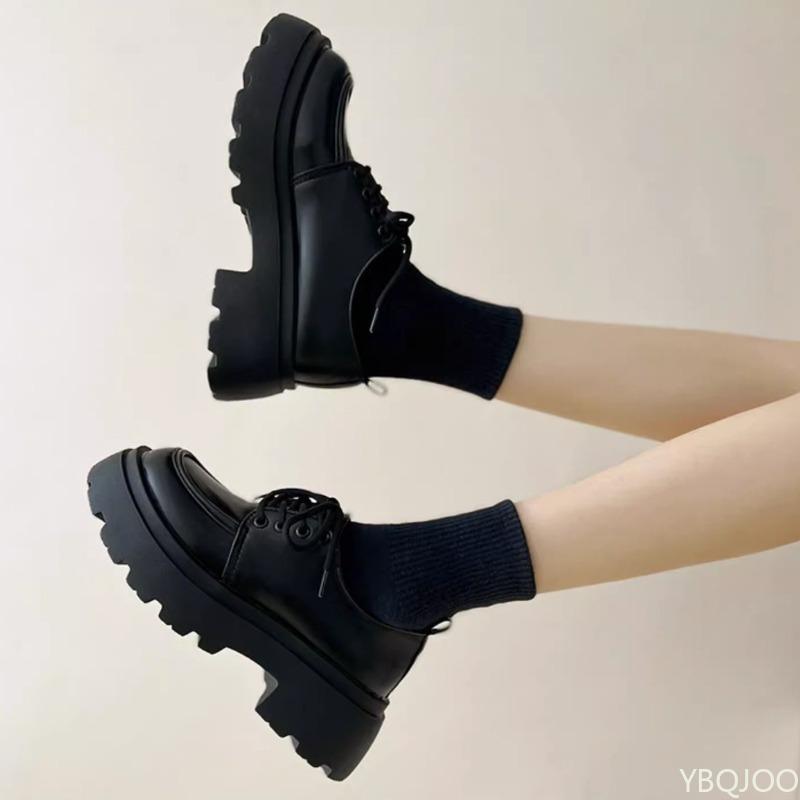 Fashion Women's flat shoes autumn black fashionable comfortable leather shoes lace up outdoor casual versatile women's shoes