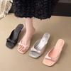 Premium French new height-increasing one-word drag 2025 summer Internet celebrity outer wear slippers women's skirt small sandals