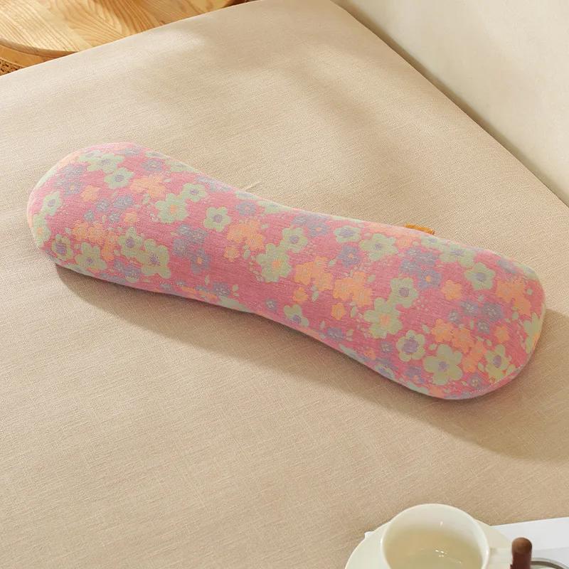 Hot Type a Double Layer Yarn Buckwheat Pillow Improve Sleeping Neck Pillow Candy Shaped Pillow