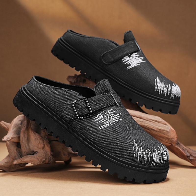 Fashion 2025 New Distress Thick Soled Slippers Round Toe Buckle Belt Slip On Retro Couples Shoes Summer Solid Leisure Concise Shoes