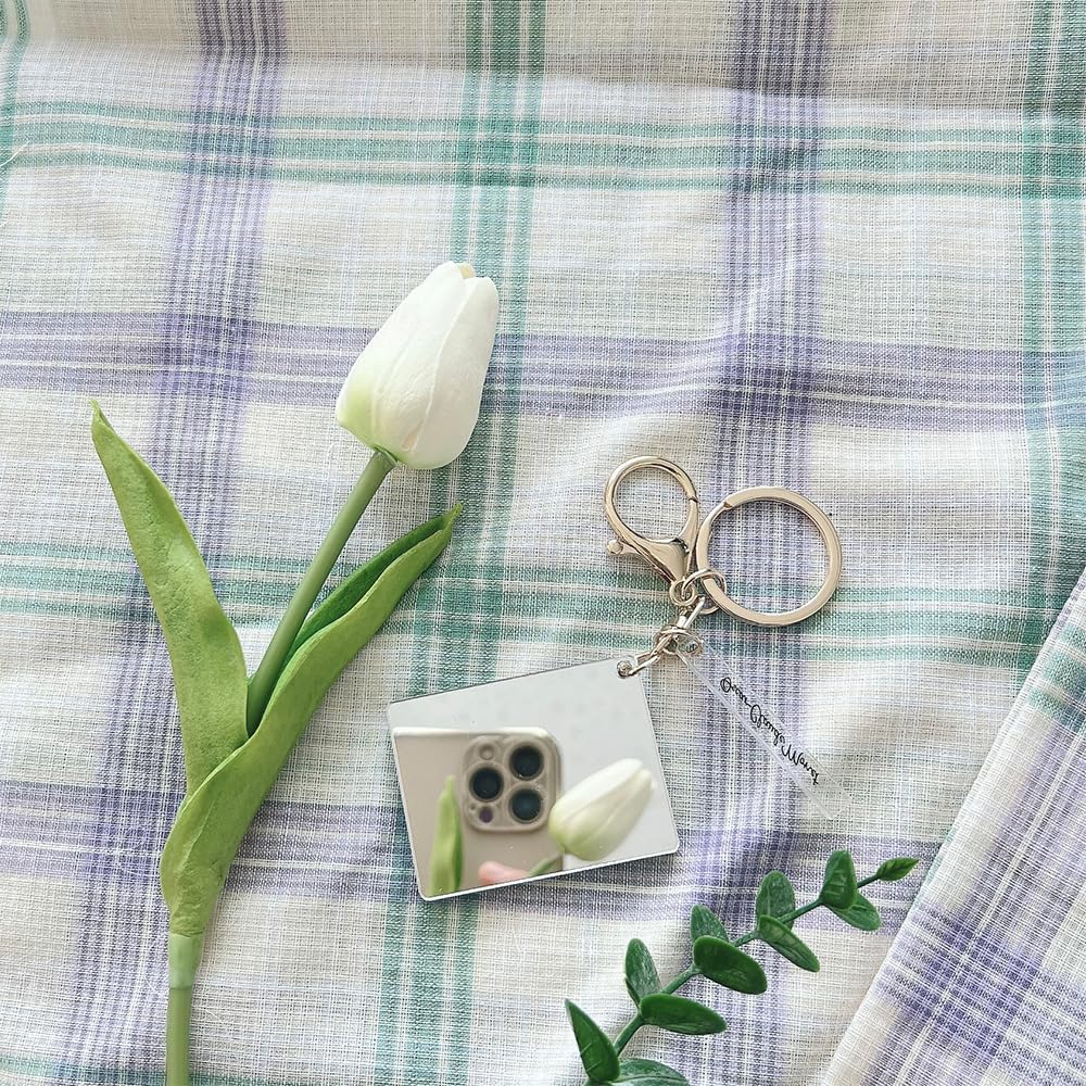 [ONLYOU] Stylish and Cute Keychain, Key Ring Charm, Ornament, Bag Charm, Simple Acrylic Mirror, Painting, Masterpiece, Illustration: Water Lilies and