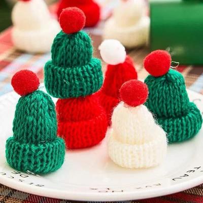 5pcs Small Christmas Hats 4.5cm Knitted Cartoon Cap Wine Bottle Christmas Doll Ornament Festival Decorations