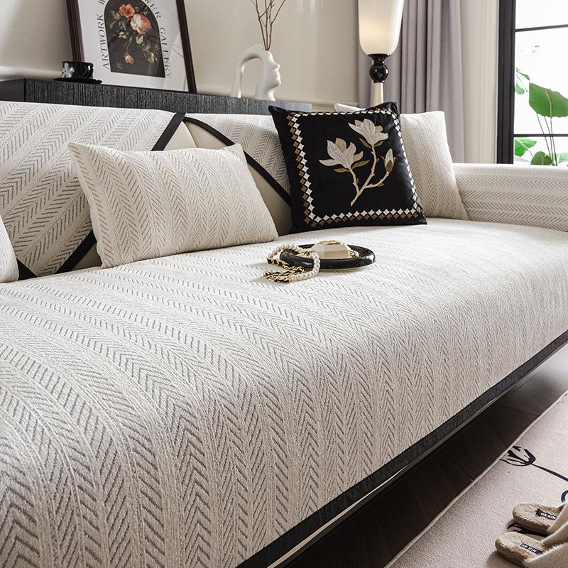 French Retro Sofa Cushion, Universal In All Seasons, Non-Slip And Dirt-Resistant Seat Cushion, Advanced Chenille Sofa Cover Cover Cloth Towel