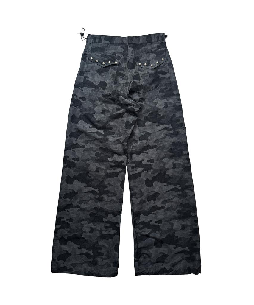Tansanmageunesyum Nylon Wide Studded Pants (Camo Charcoal)