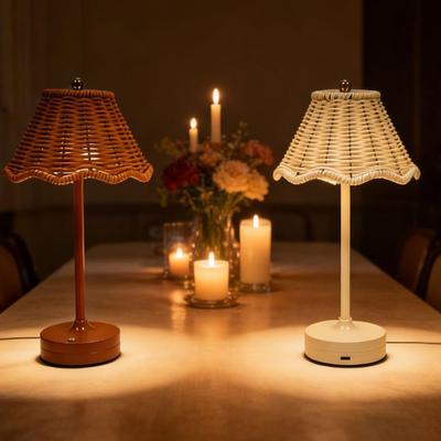 Oświetlenie LED – Lampy stołowe LED
