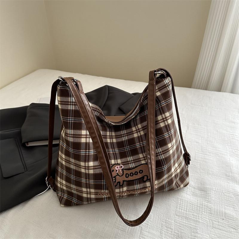 Stylish And Trendy Large Capacity Tote Backpack For Women In Chic Plaid Designs