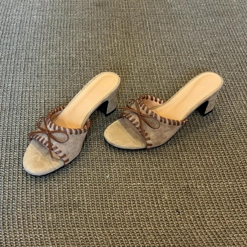 

Мода Высокие Каблуки Женские Тапочки Лето Бант Обувь на Каблуке Дизайнер Ретро Сандалии 2025 Новая Мода Массивные Туфли Лодочки Платье Zapatillas Mujer 35