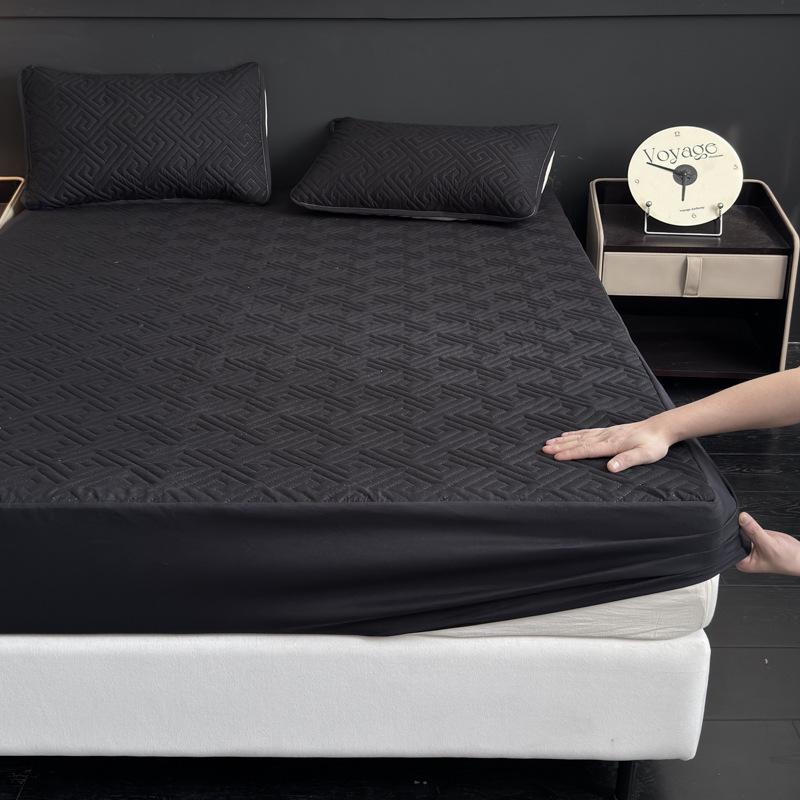 Waterproof Quilted Anti-Stain Anti-Slip Mattress Protector