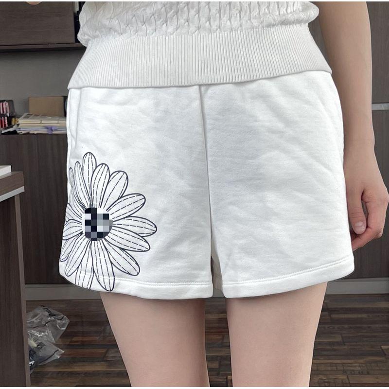 

2025 Direct Supply Foreign Trade Clothes Regular Sports Shorts Print New Summer Elastic Waist Daisy Hot Pants Anti-exposure