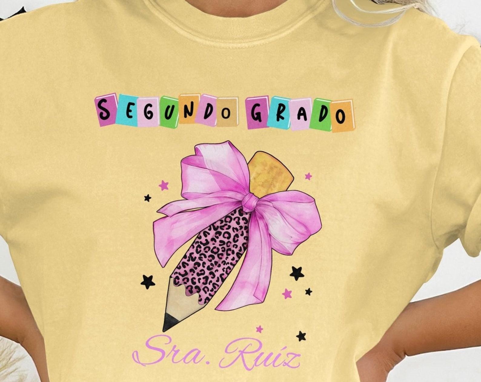 Second Grade Spanish Teacher T-Shirt XL