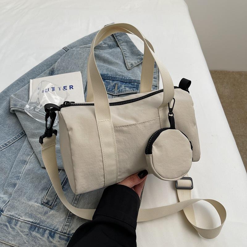 2025 new versatile nylon Boston bag casual shoulder messenger bag women's fashion commuter hand pillow bag