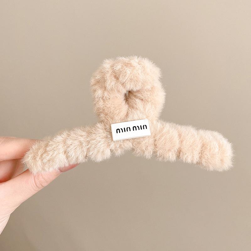 Fashion Autumn and Winter Plush Grab Clip Women's Winter Back Head Hair Shark Clip Hairpin Hairpin Large Hairy Hairpin Headwear