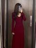 Hepburn-Inspired Elegant V-Neck Long-Sleeved Slimming Dress for Tall Women