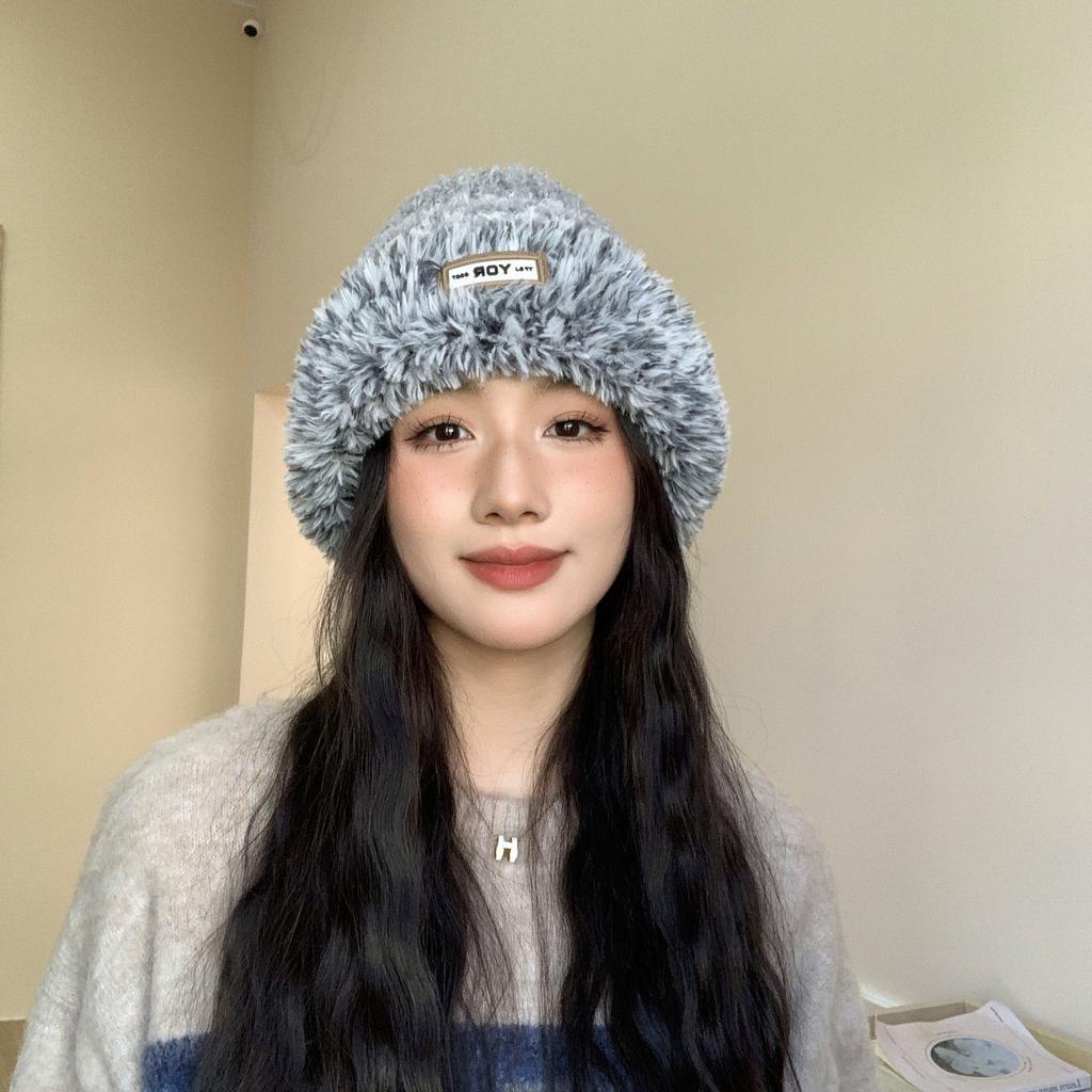 Women's New Warm Plush Knitted Hat Korean Style Trendy and Versatile Face Protecting Small Windproof Ear Protecting Wool Hat